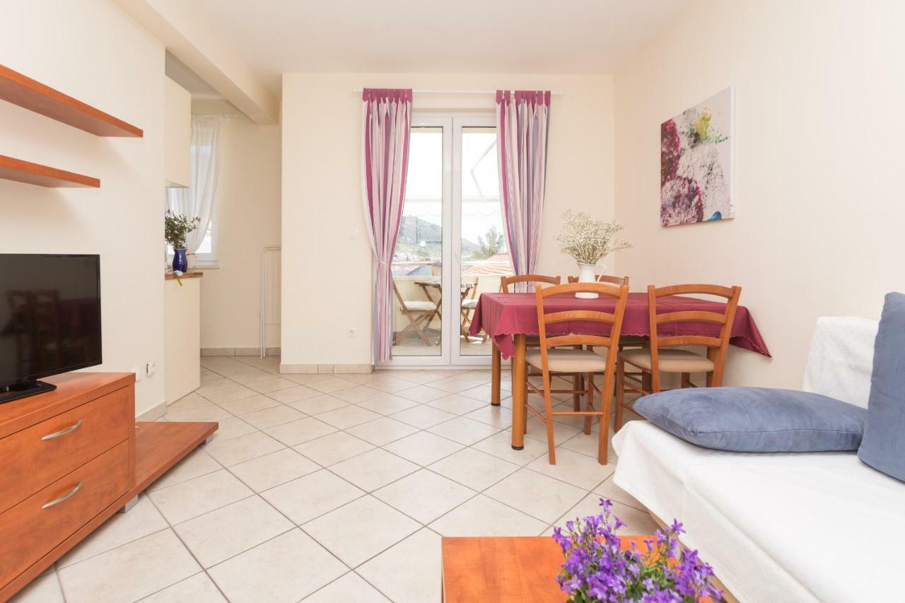 Alpeza Apartments Бол Екстериор снимка