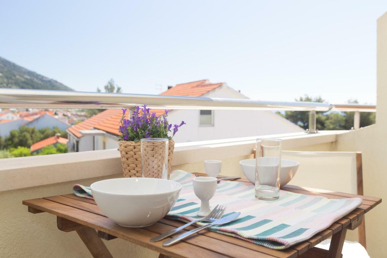 Alpeza Apartments Бол Стая снимка