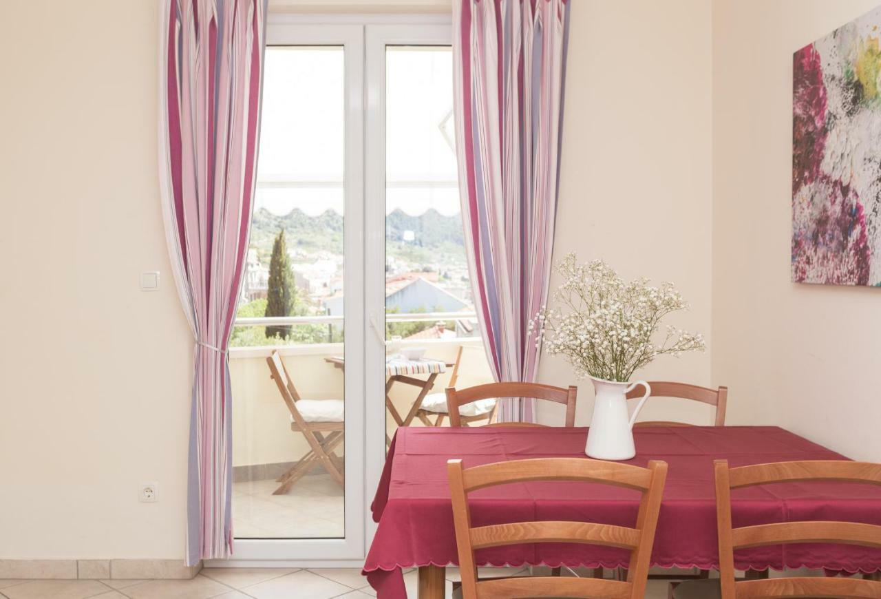 Alpeza Apartments Бол Екстериор снимка